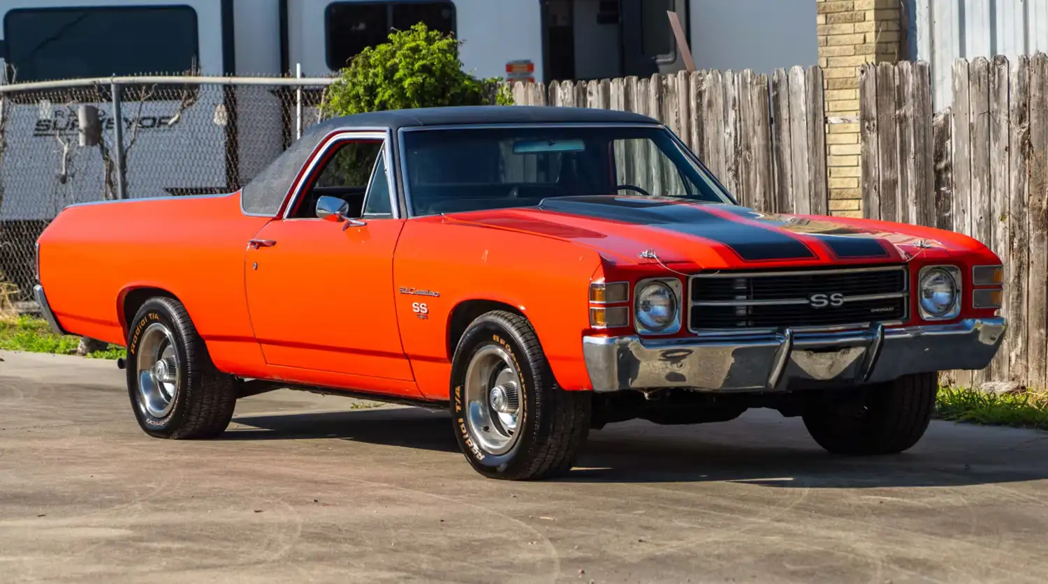 1971 Chevrolet El Camino: A Classic Pickup with Power