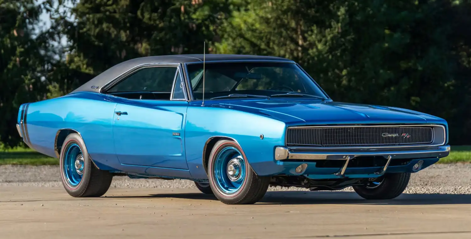 1968 Dodge Hemi Charger R/T: Pure Adrenaline on Wheels!