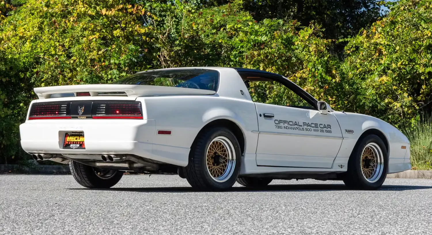 1989 Pontiac Turbo Trans Am Pace Car Edition: A Legendary Blend of Performance and Motorsport Heritage