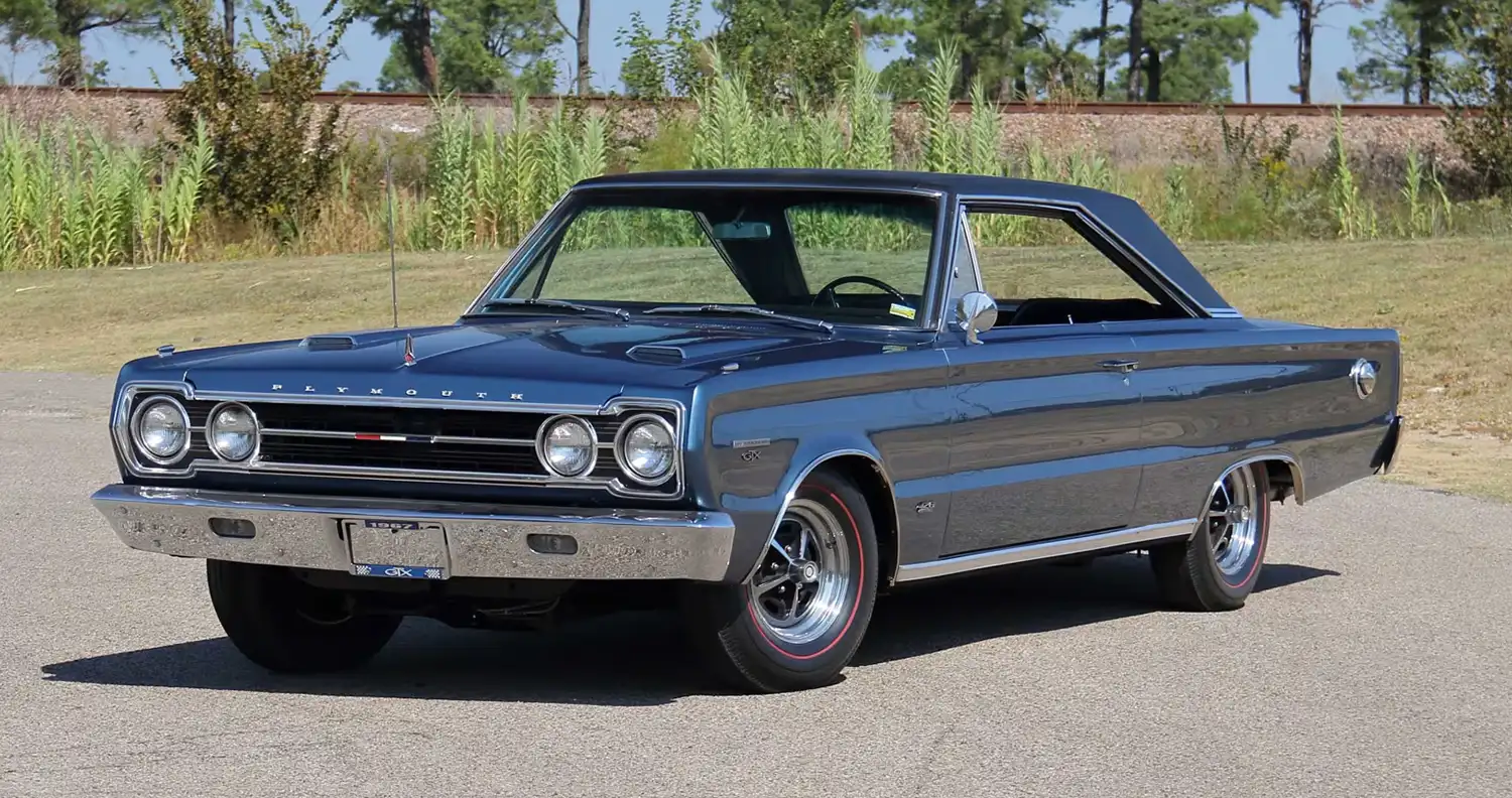 Muscle Meets Elegance: 1967 Plymouth Hemi GTX in Bright Blue Metallic