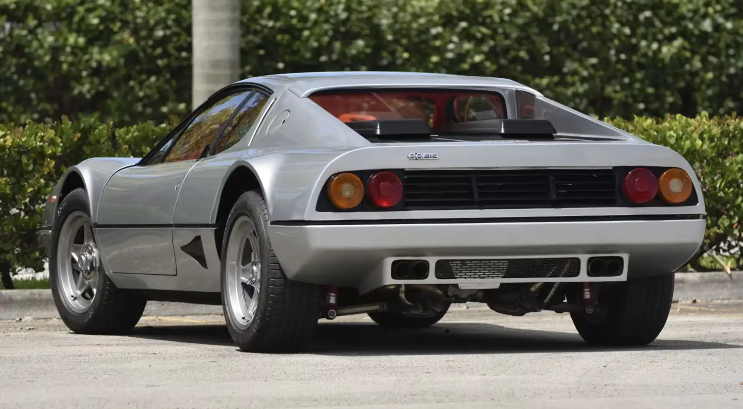 1978 Ferrari 512 BB: A Stunning Restoration of a Classic Italian Icon