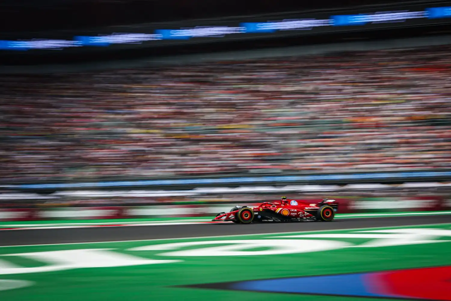 F1 – Sainz Clinches Mexico City GP Victory as Norris and Leclerc Complete Podium, Verstappen Drops to Sixth