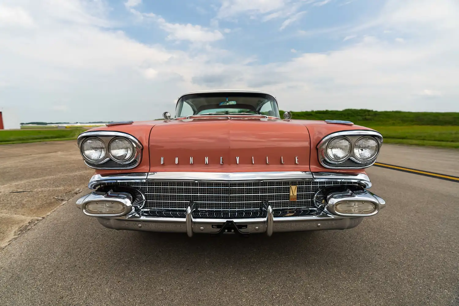 1958 Pontiac Bonneville Hardtop: A Rare Fuel-Injected Masterpiece