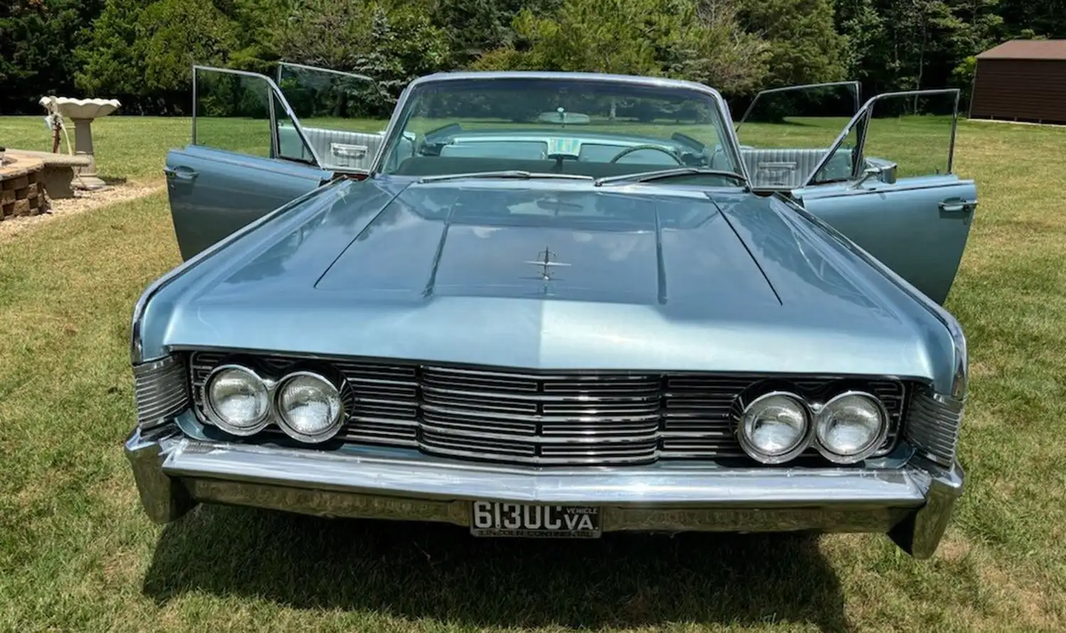 1965 Lincoln Continental Convertible: Luxury and Performance in Perfect Condition