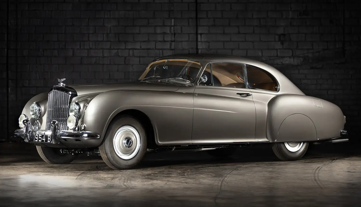 A Masterpiece of British Engineering: The 1954 Bentley R-Type Continental