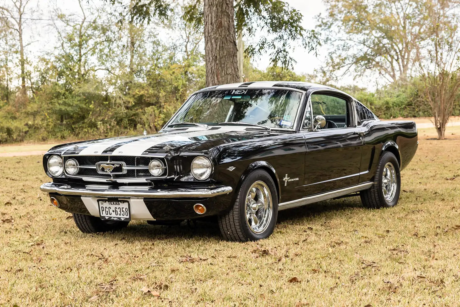 1965 Ford Mustang Fastback: A Restomod Masterpiece