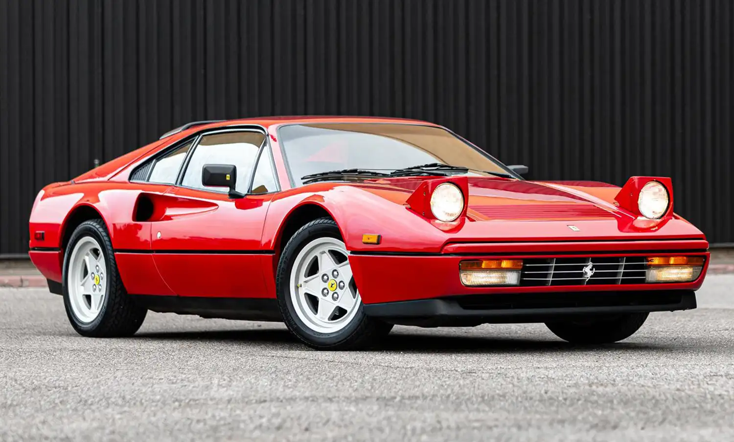 1986 Ferrari 328 GTB: Pininfarina’s Beauty in Motion