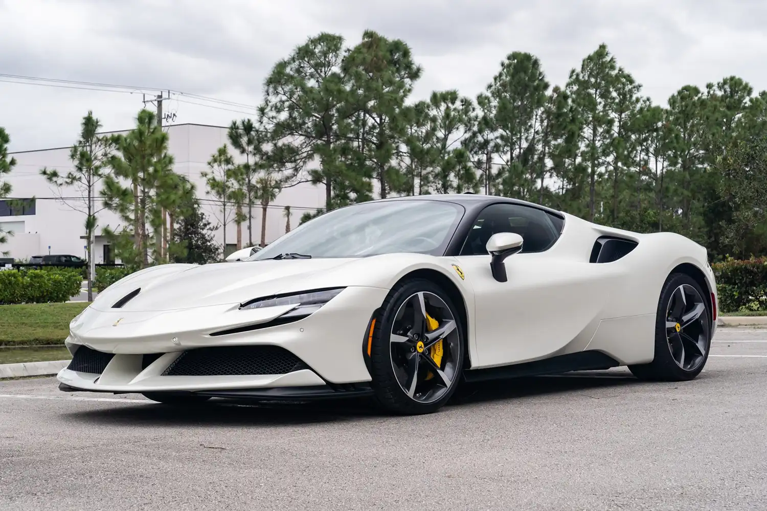 2023 Ferrari SF90 Stradale Assetto Fiorano: A Hypercar Masterpiece