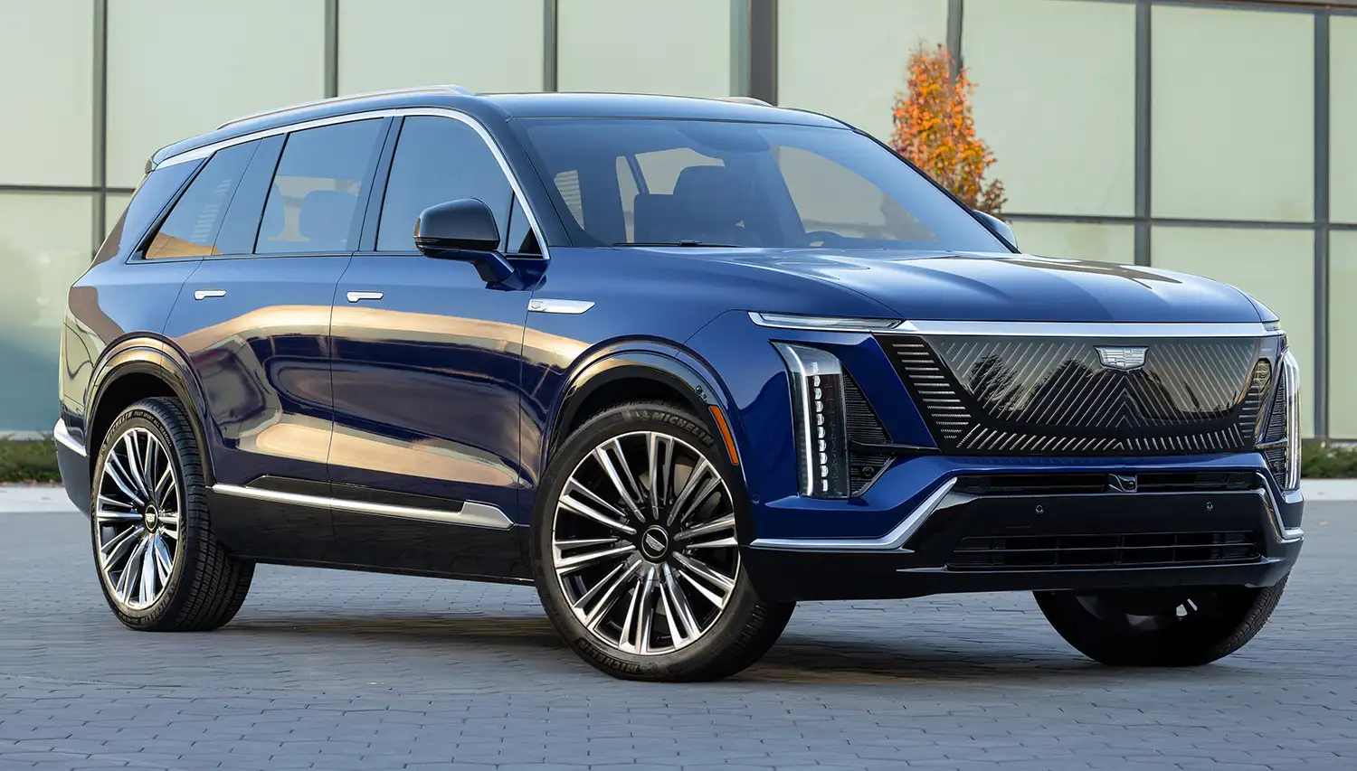 Cadillac VISTIQ (2026): The Future of Luxury EVs