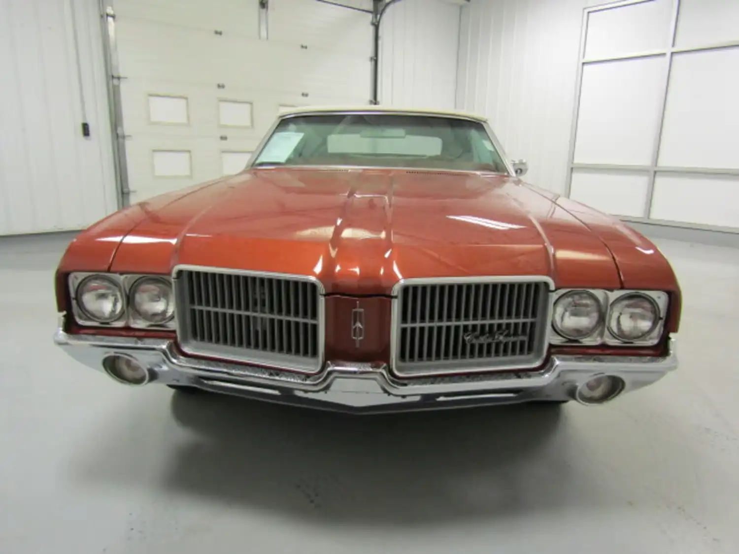 1971 Oldsmobile Cutlass Supreme Convertible: A Sienna-Colored Dream