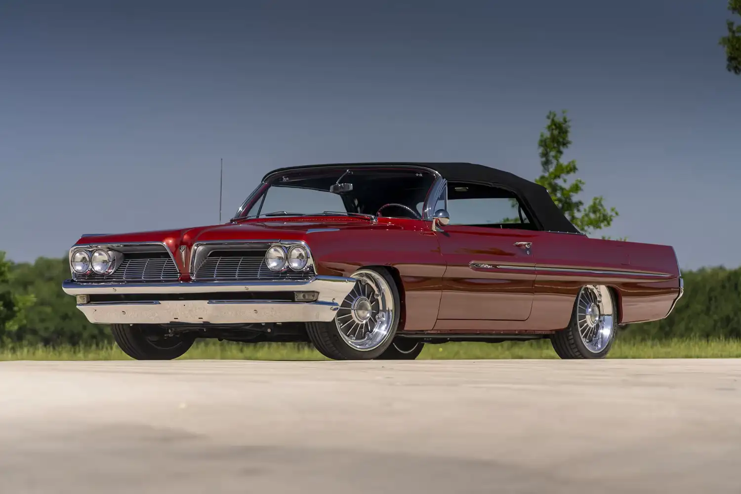 1961 Pontiac Catalina Convertible: A Stunning Classic Reimagined for Modern Power