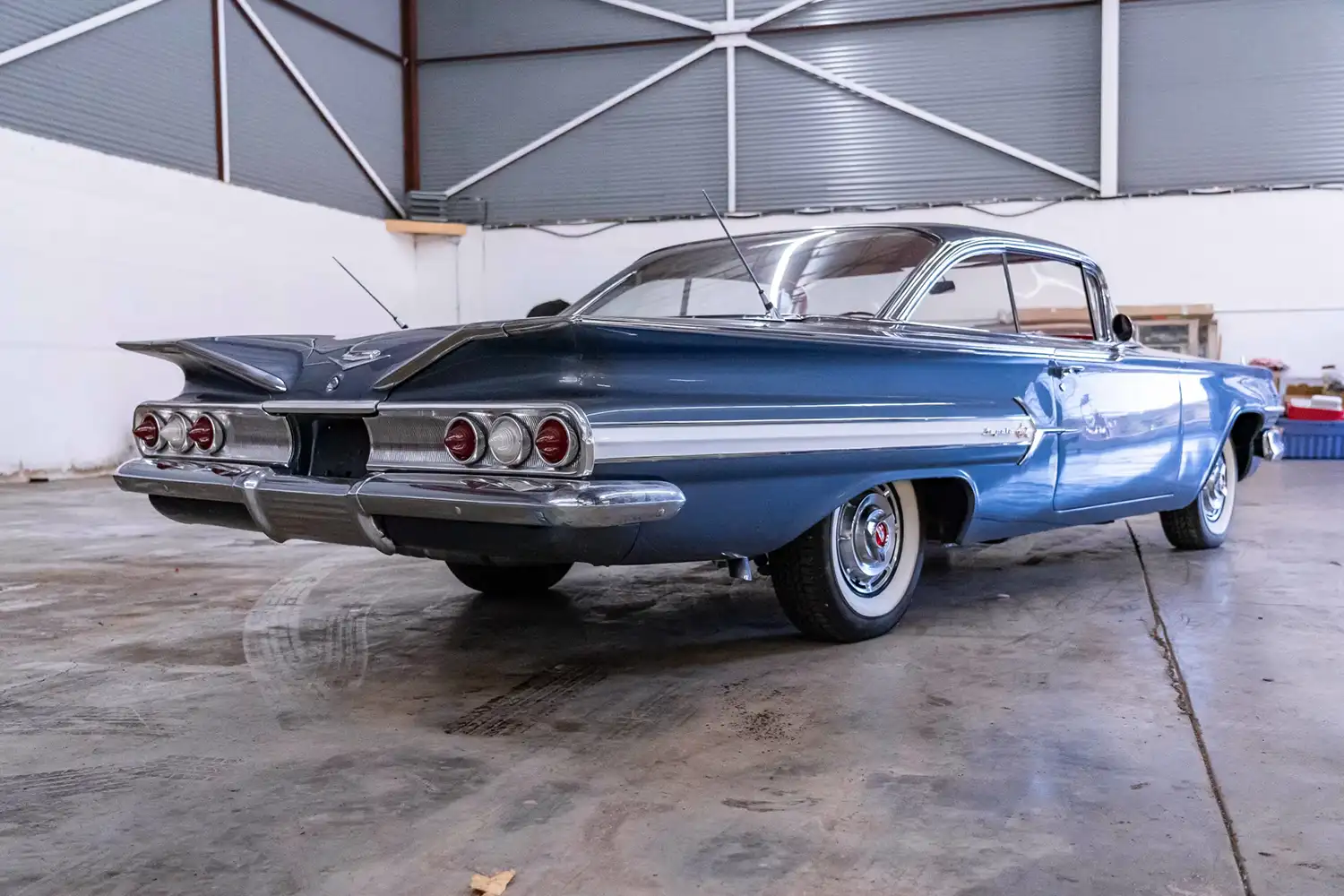 1960 Chevrolet Impala Hardtop: A Masterpiece of Elegance and Power