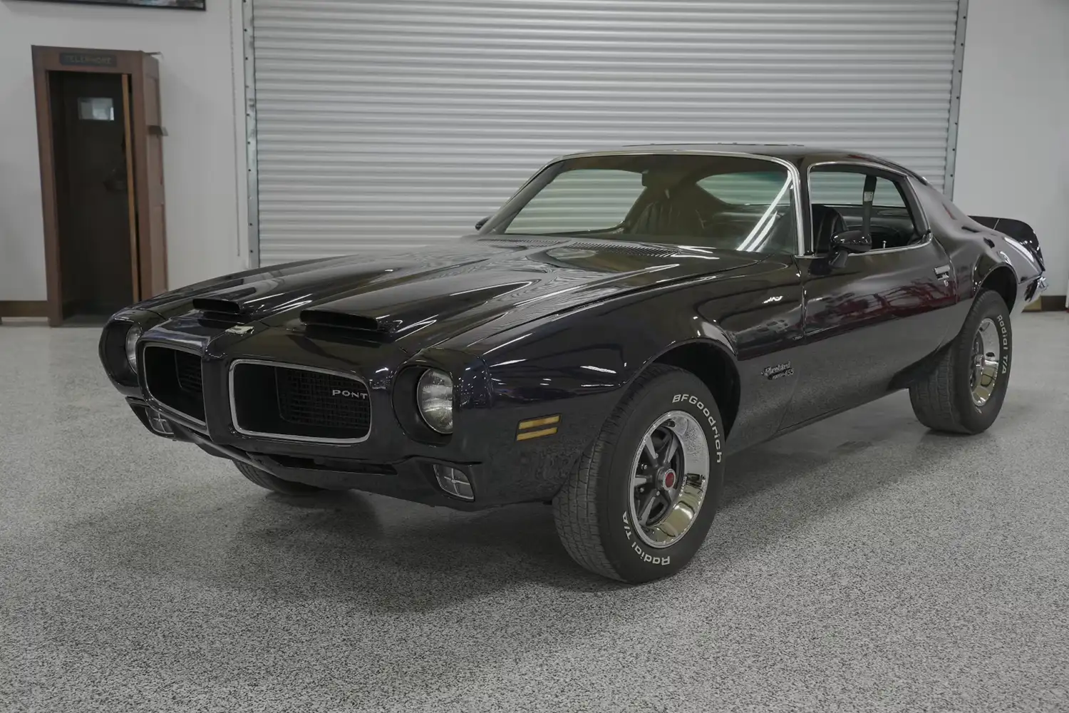 1971 Pontiac Firebird Formula: A Midnight Blue Marvel