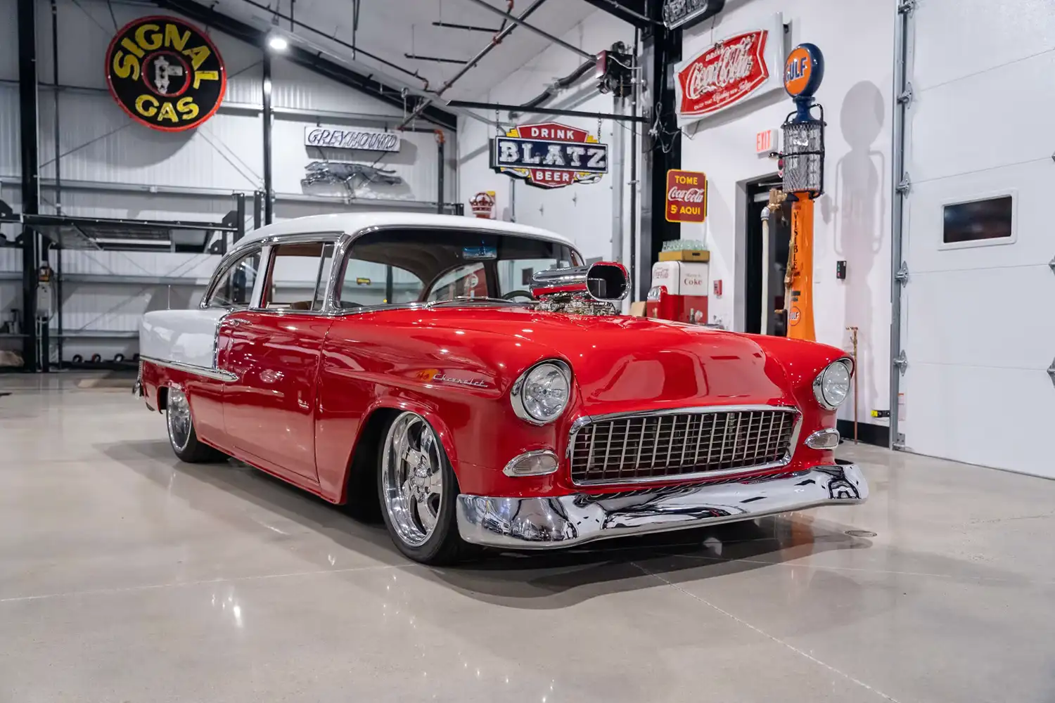 Custom 1955 Chevrolet 210: A High-Performance Vintage Icon