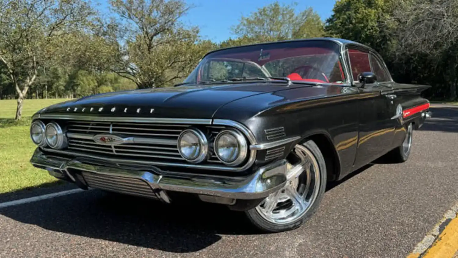 1960 Chevrolet Impala Hardtop: Vintage Style, Modern Power