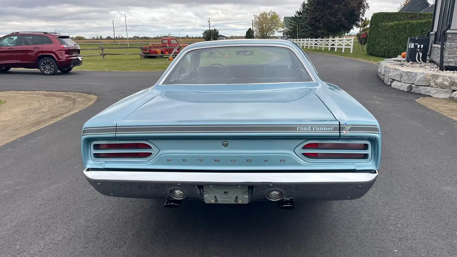 Classic Muscle: 1970 Plymouth Road Runner Hardtop Set to Thrill