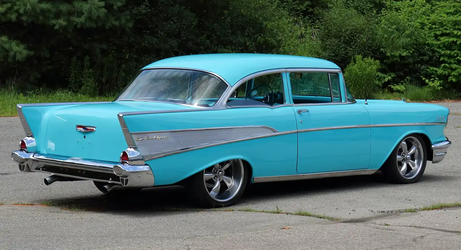 1957 Chevrolet Bel Air Coupe: A Turquoise Dream on Wheels