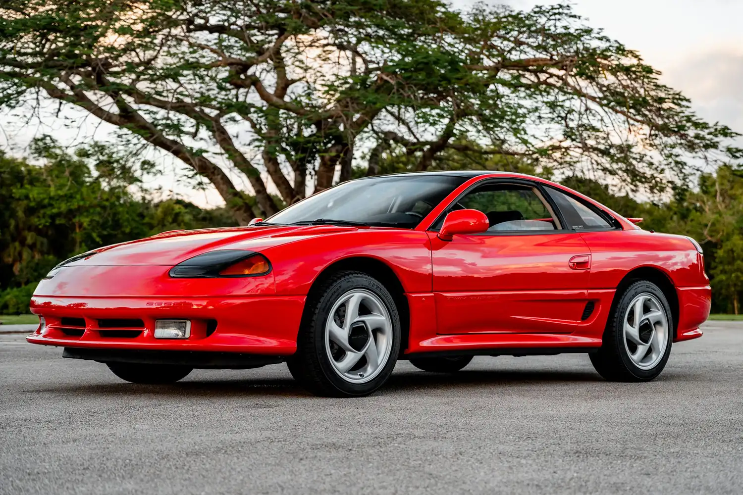 1991 Dodge Stealth R/T Turbo: A Sleek, High-Performance Classic