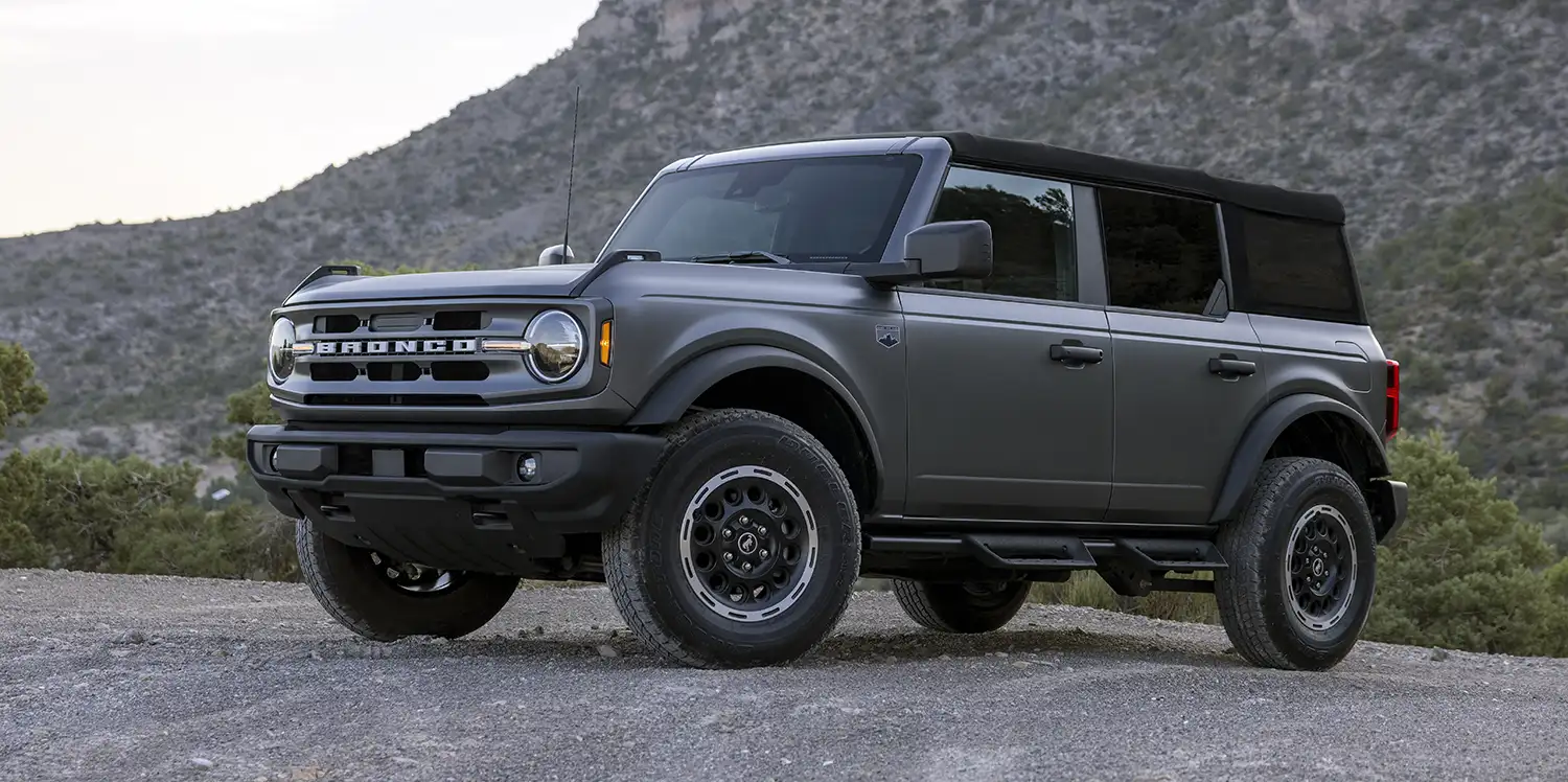 2025 Ford Bronco: Elevated Style, Tech, and Off-Road Capability