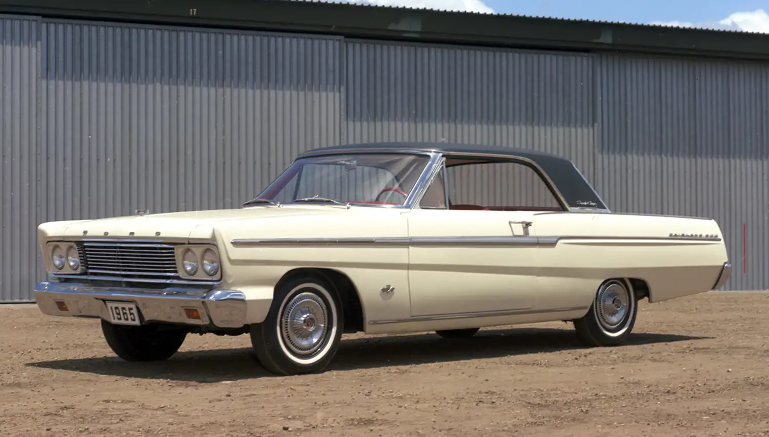 1965 Ford Fairlane 500 Sports Coupe: Mid-60s Elegance on Wheels