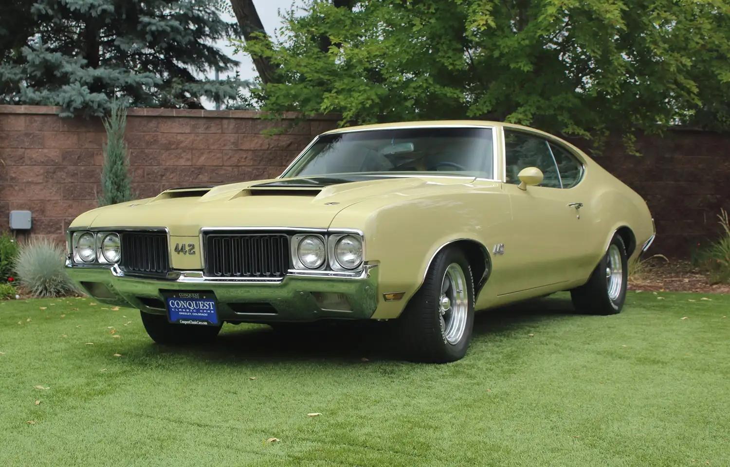 1970 Oldsmobile 442 Holiday Coupe: A Resurgent Muscle Car