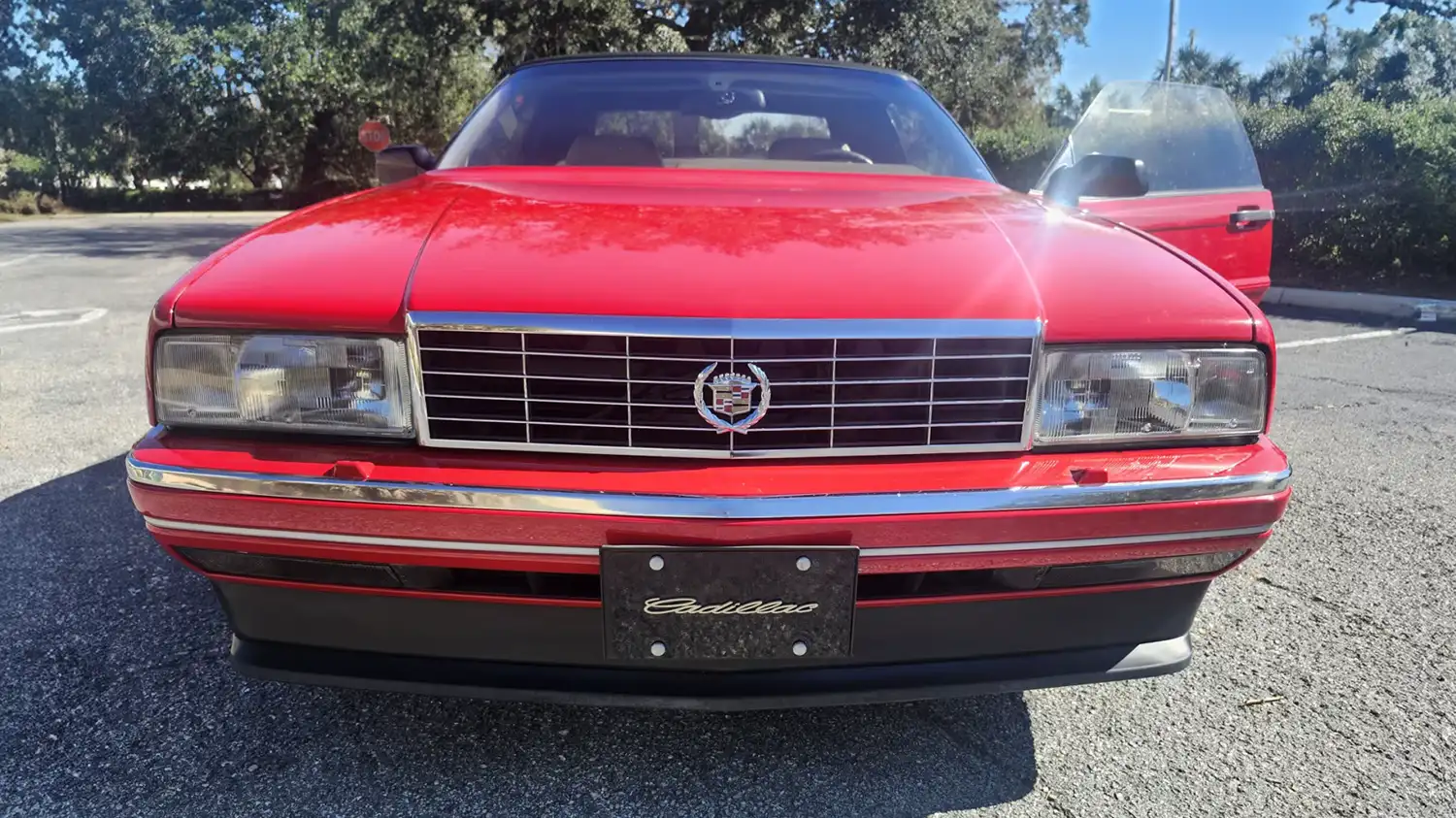 Italian Design Meets American Power: The 1993 Cadillac Allante