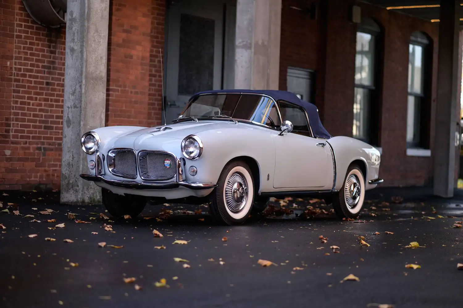 1957 Fiat 1200 TV Trasformabile: A Timeless Italian Beauty