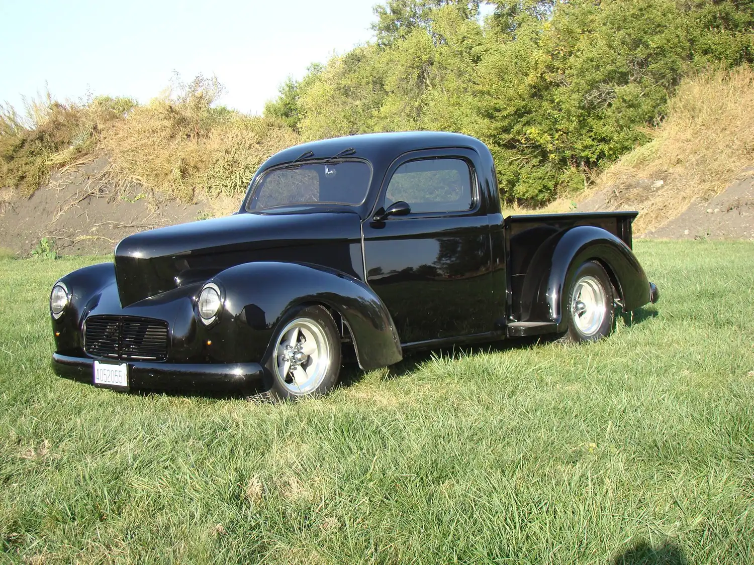 1941 Willys Pickup Street Rod: A Timeless Classic Reborn