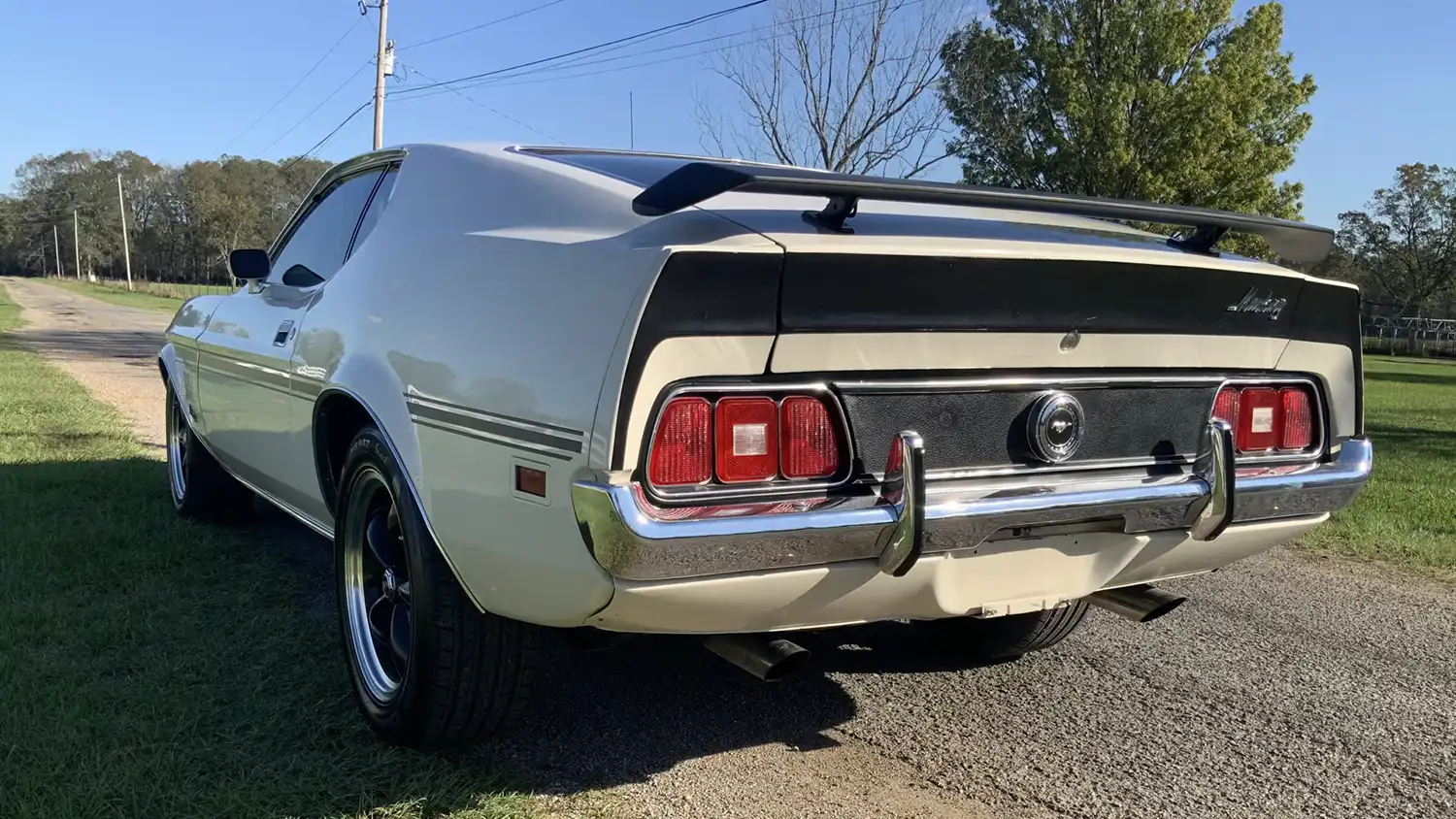 Turn Back Time: 1972 Ford Mustang