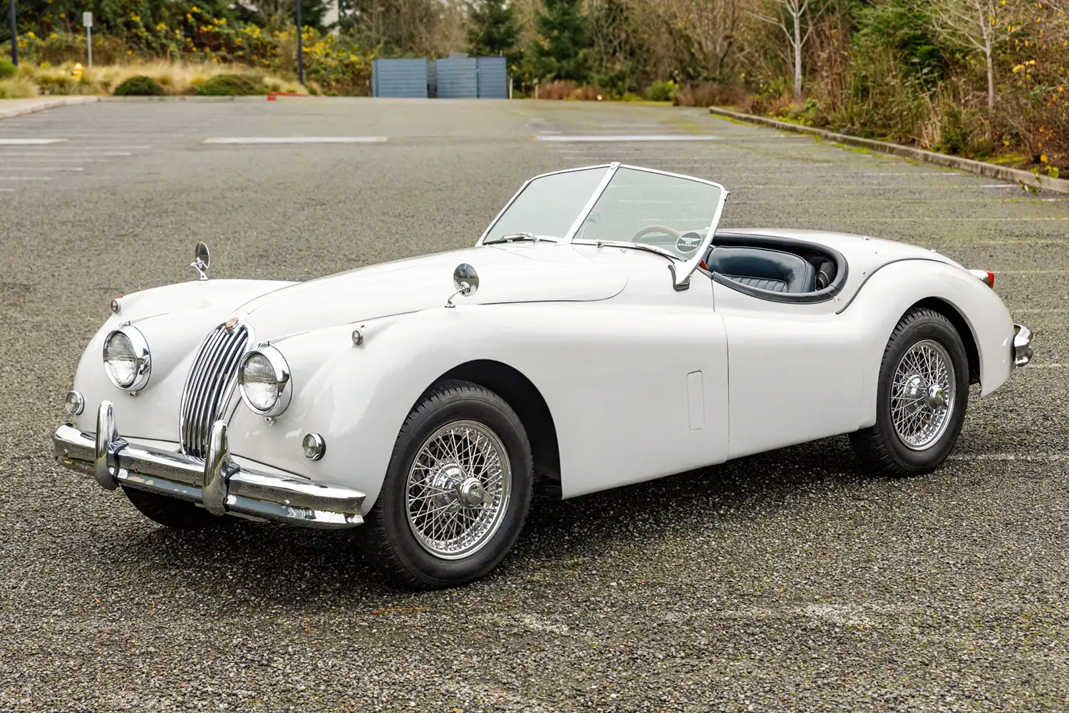 Jaguar’s Graceful Past: 1954 XK140 Roadster