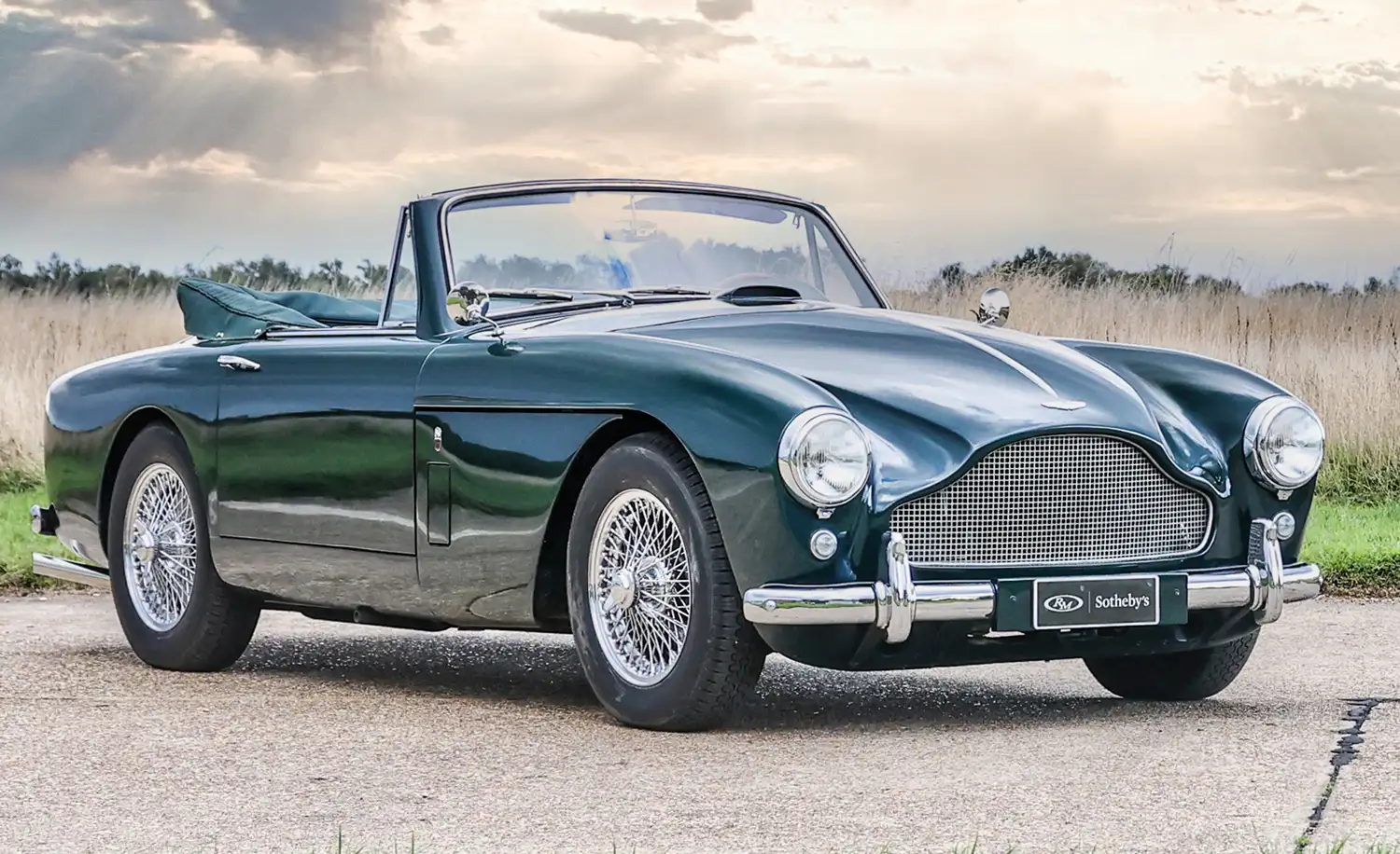 The Epitome of British Elegance: 1959 Aston Martin DB Mark III