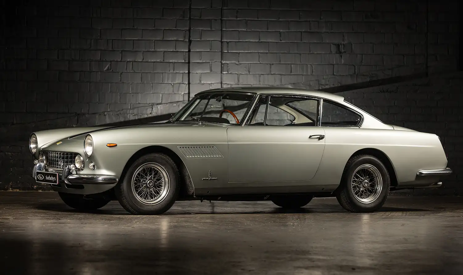 1961 Ferrari 250 GTE: Italian Elegance, Unleashed