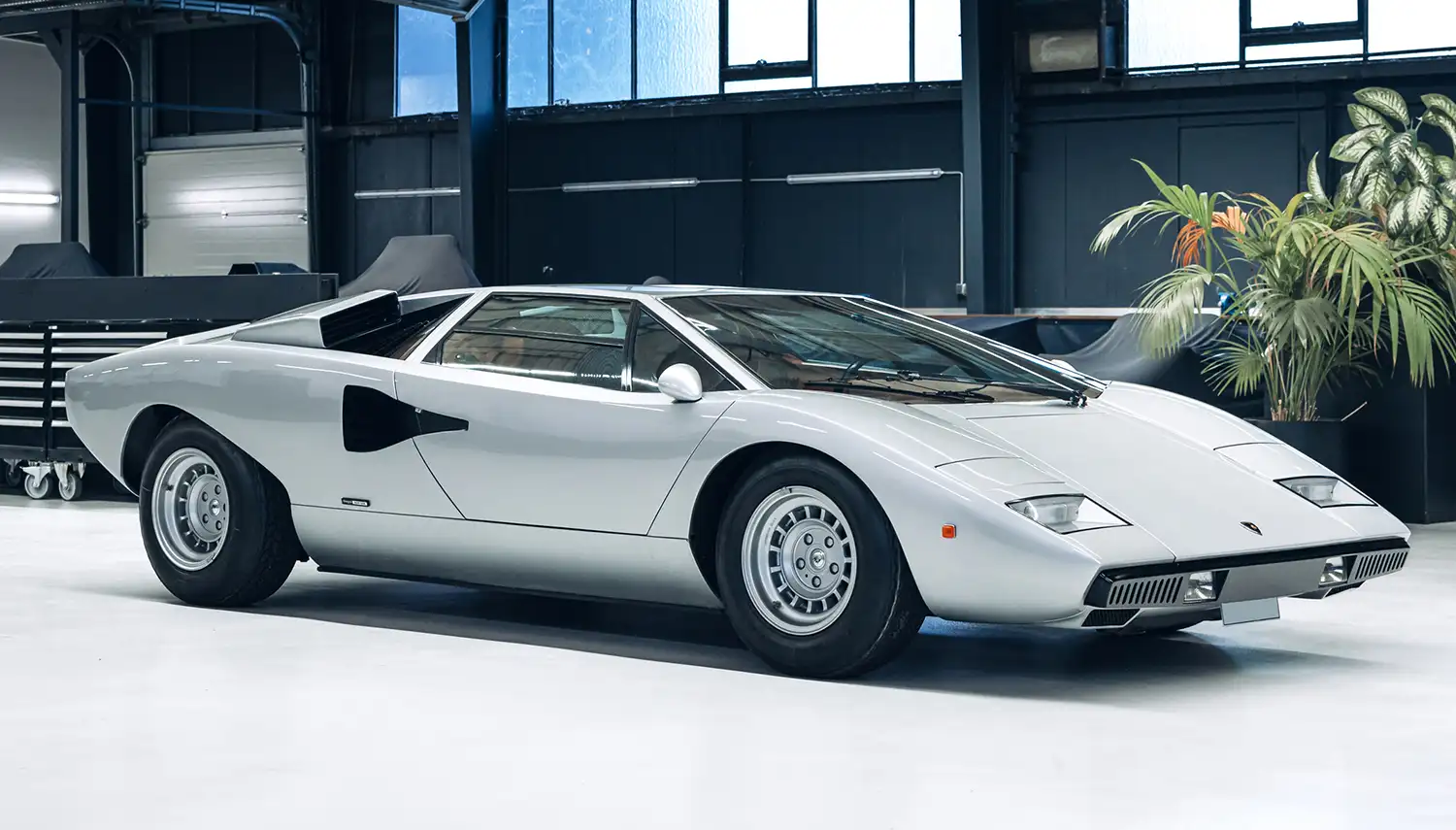 Lamborghini Countach: A “Periscopio” Icon