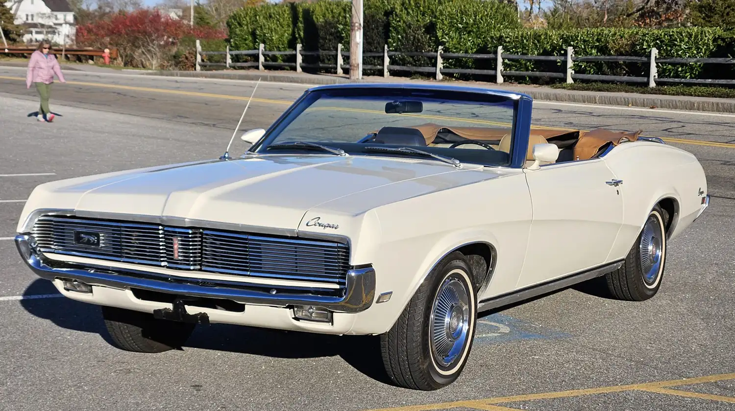 Relive the Golden Era: 1969 Mercury Cougar XR-7