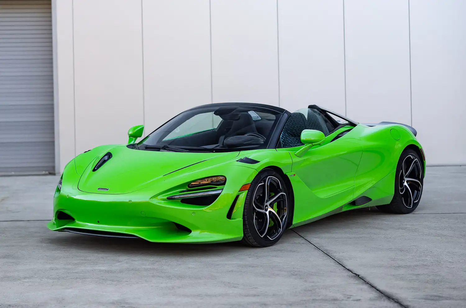 The Green Machine: A 2024 McLaren 750S Spider