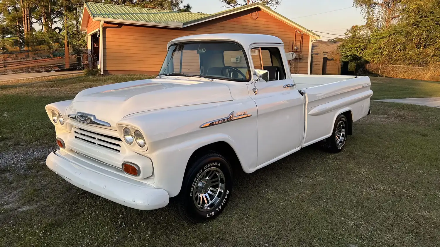 Classic Cool: 1958 Chevy Apache Pickup