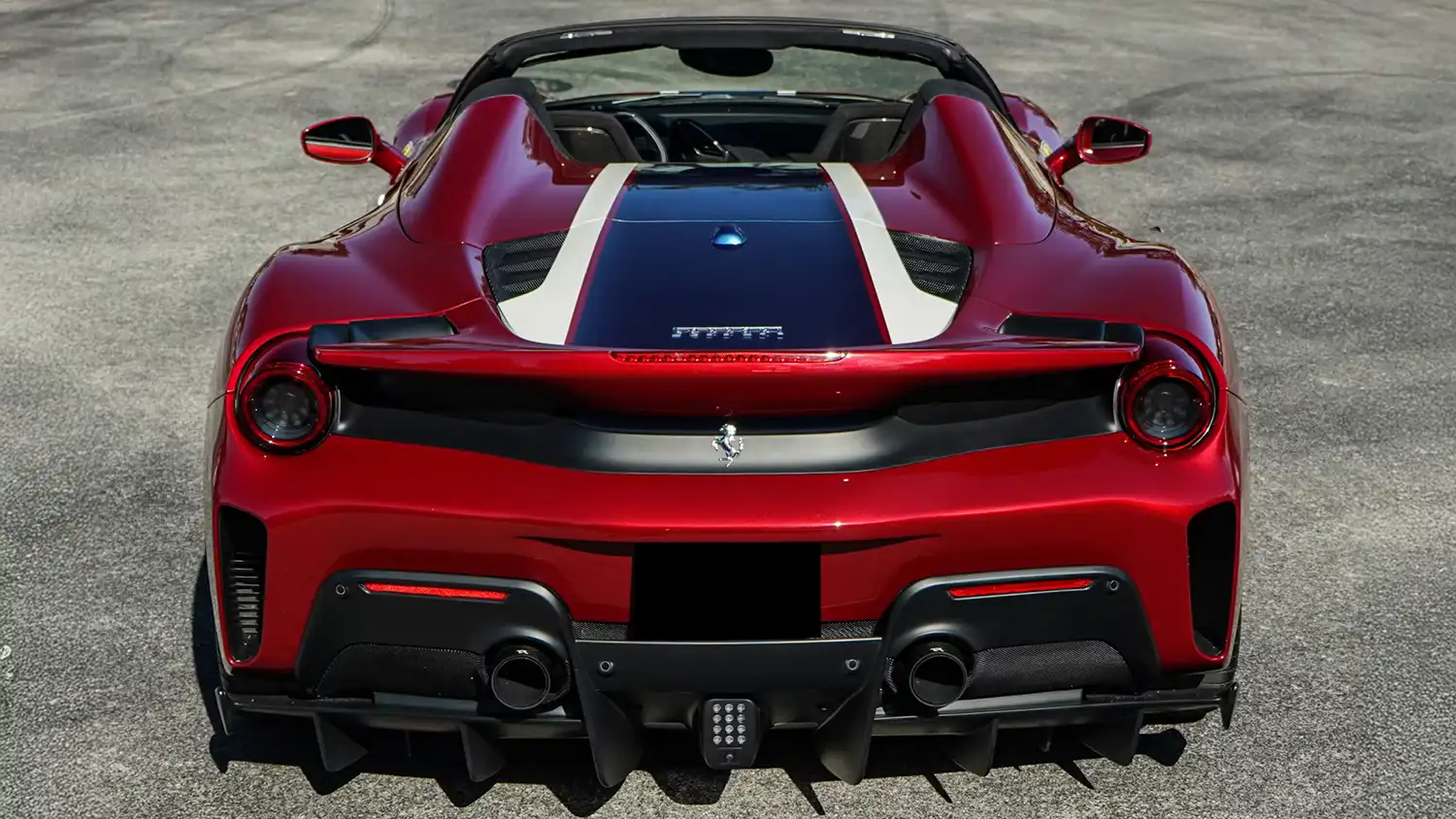 Ferrari 488 Pista Convertible: Unleash the Open-Air Beast