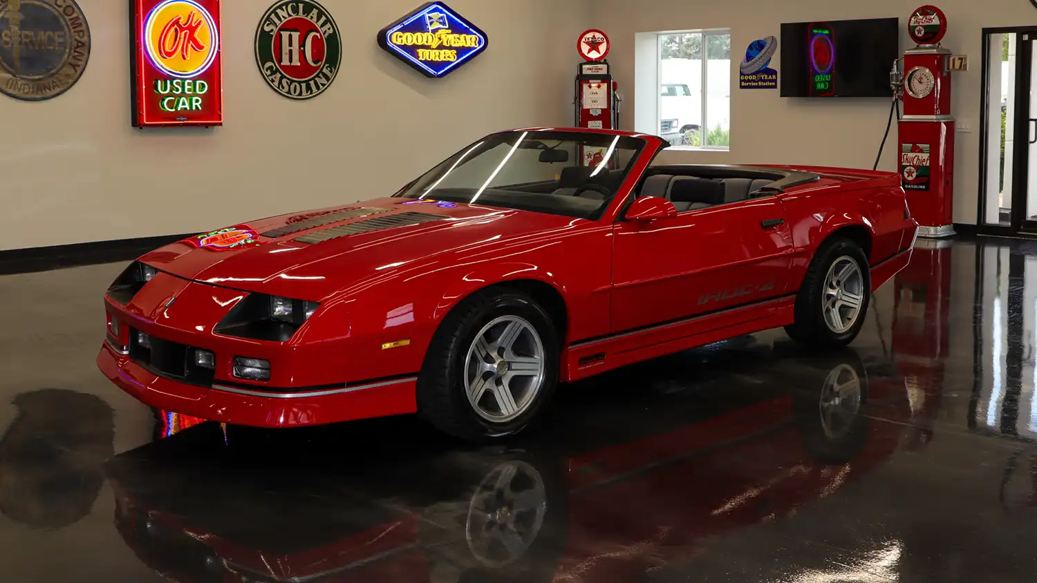 American Muscle: 1989 Chevrolet Camaro IROC-Z