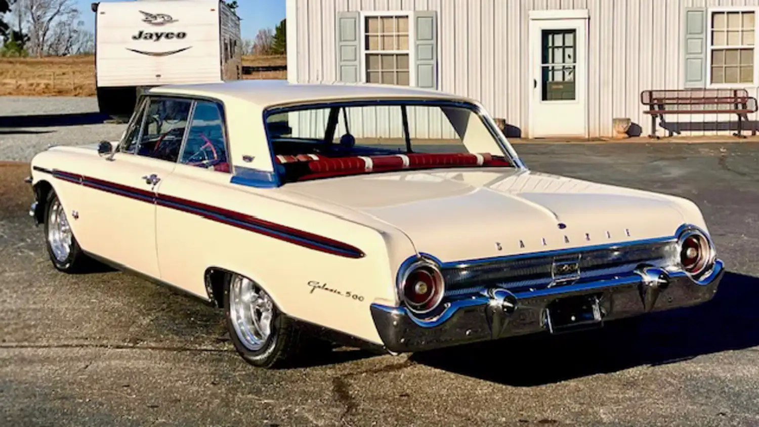 Restored 1962 Ford Galaxie 500 Coupe: Power and Style