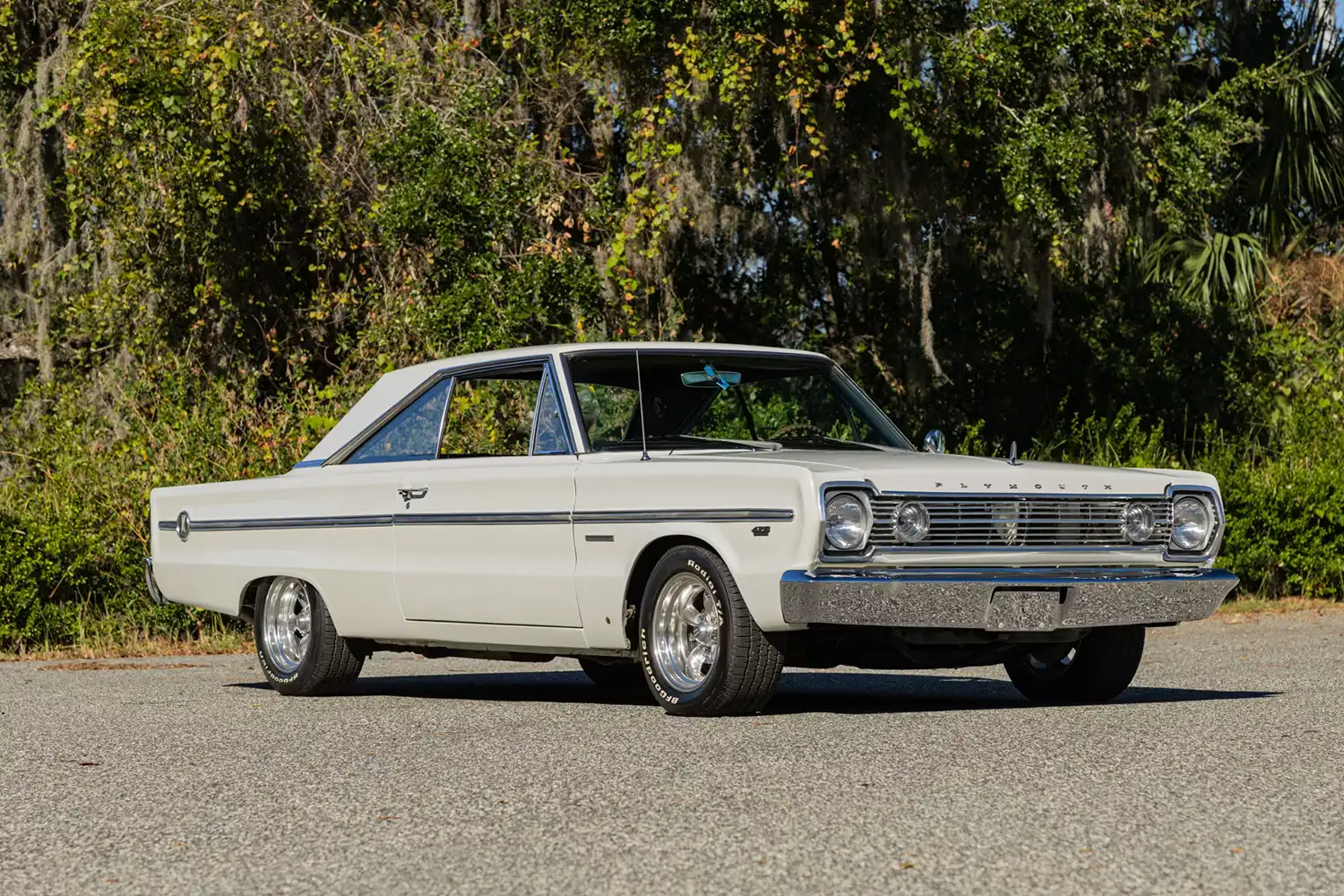 Hemi-Powered 1966 Plymouth Belvedere II: A Muscle Car Masterpiece