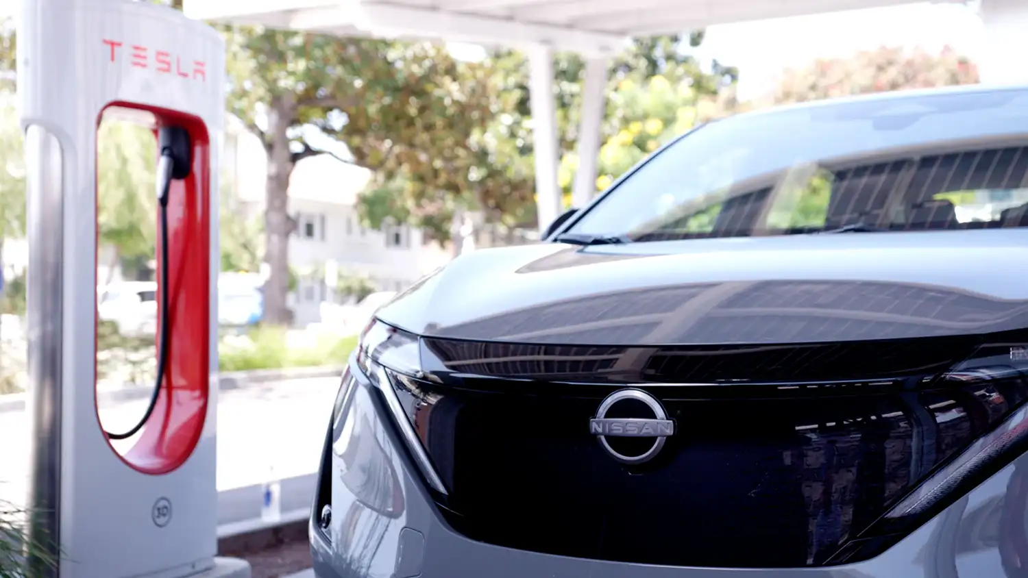 NISSAN ENERGY Network Expands with Access to 17,800 Tesla Superchargers