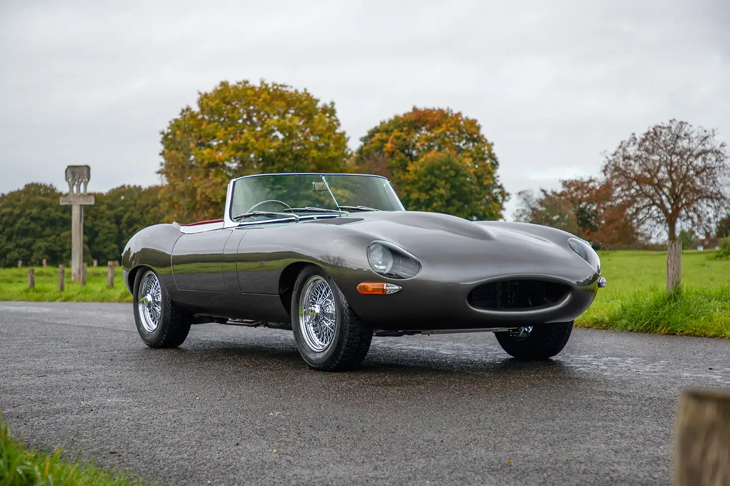 E-Type UK Crafts Bespoke Jaguar E-Type Speedster: A Masterpiece Reborn