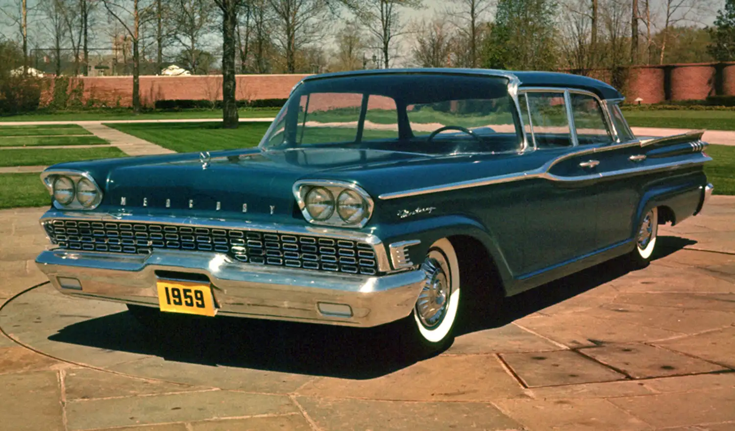 The 1959 Mercury Monterey: Power, Style, and Comfort