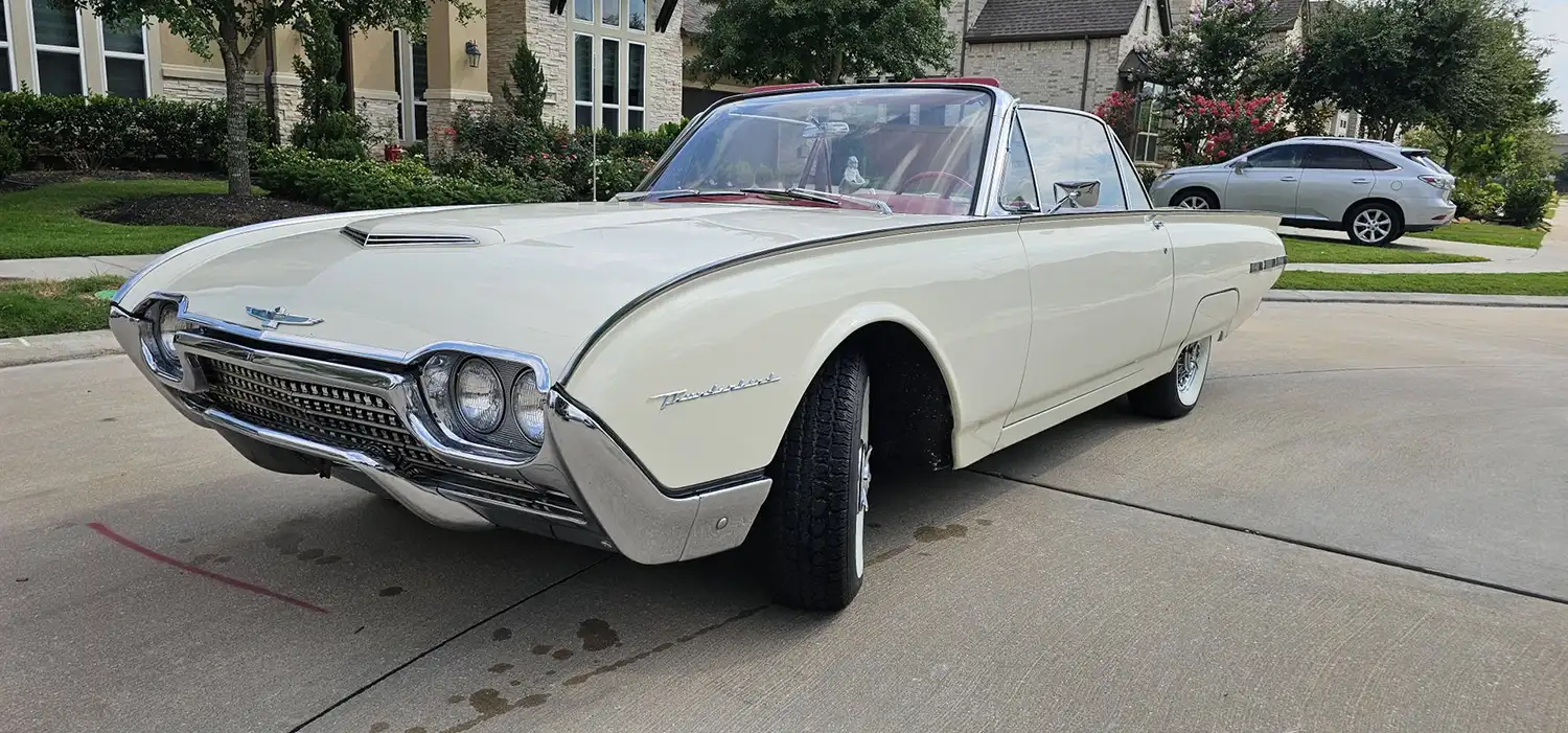 Reborn with Chrome and Power: A Restored 1962 Ford Thunderbird Convertible