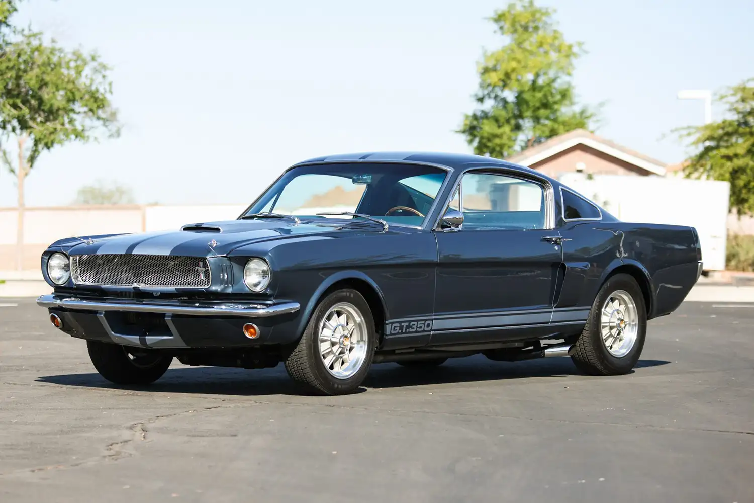 460ci Mustang Fastback: A Custom Showstopper