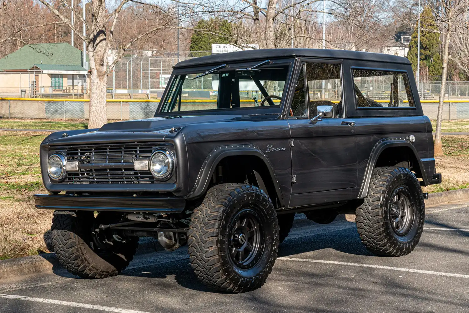 The Ultimate Off-Road Companion: 1966 Ford Bronco