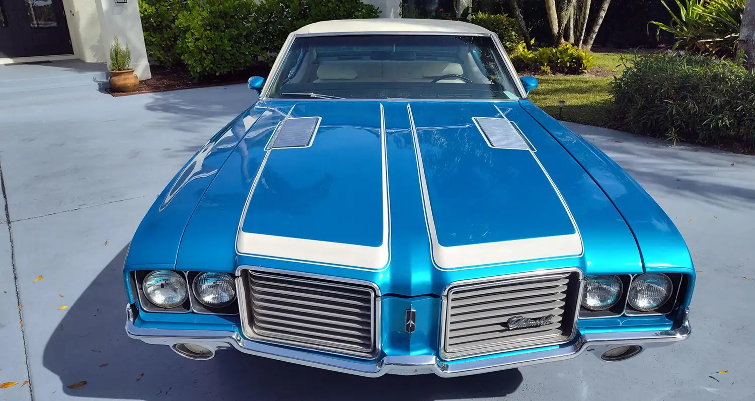 1972 Oldsmobile Cutlass S: Meticulously Maintained and Ready to Cruise