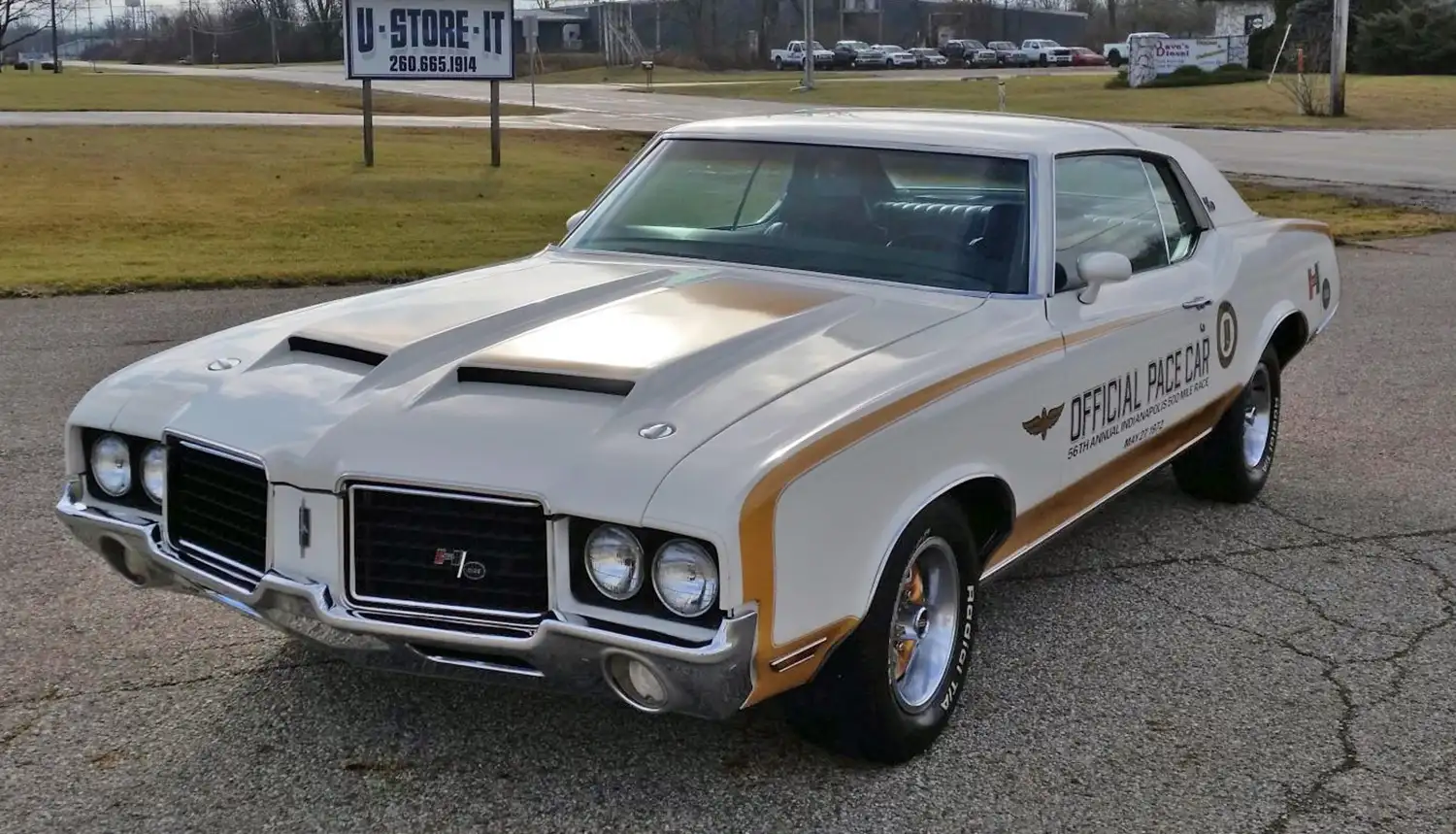 The “Golden Rocket”: A 1972 Oldsmobile Hurst/Olds