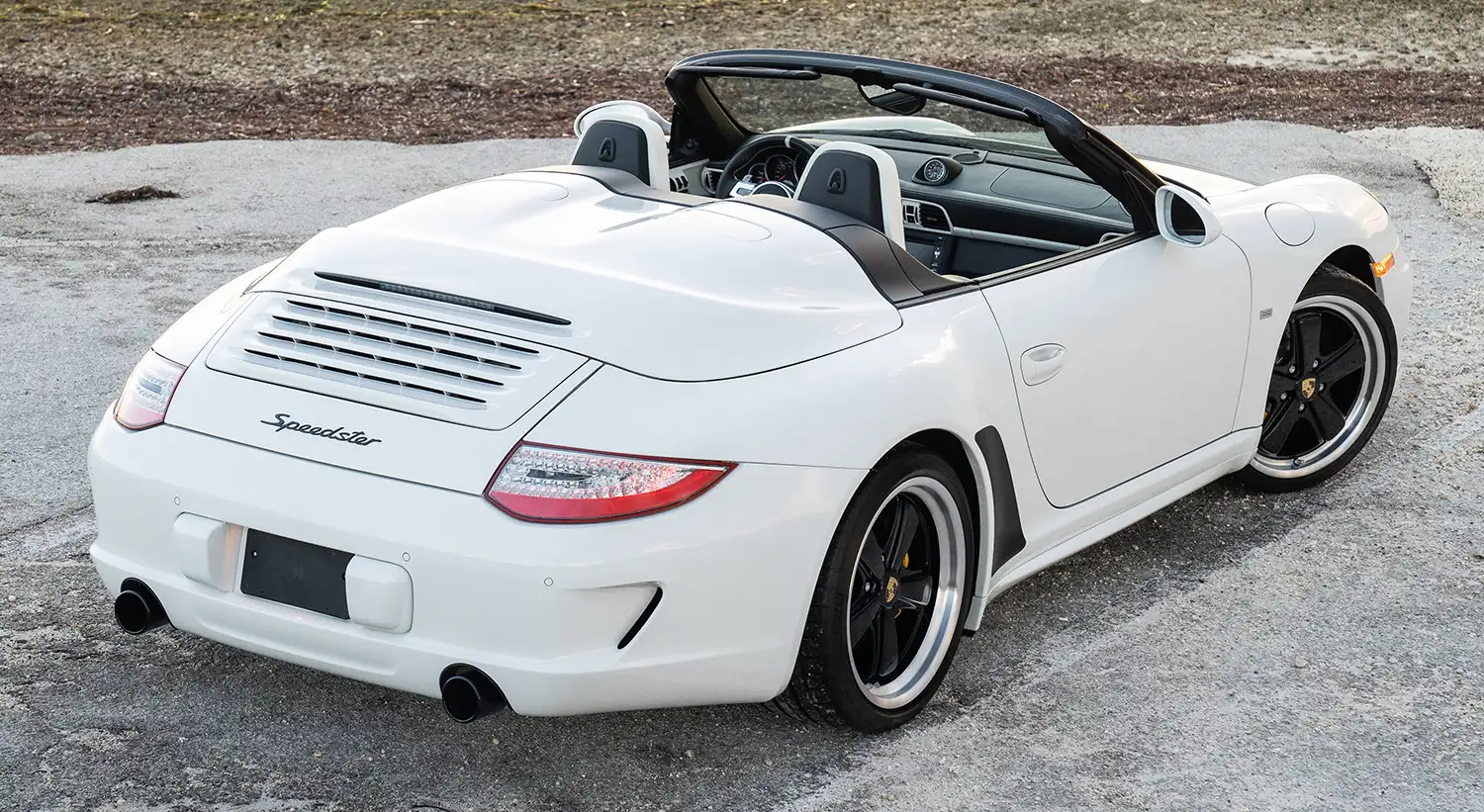 2011 Porsche 911 Speedster: Celebrating Heritage with Modern Flair