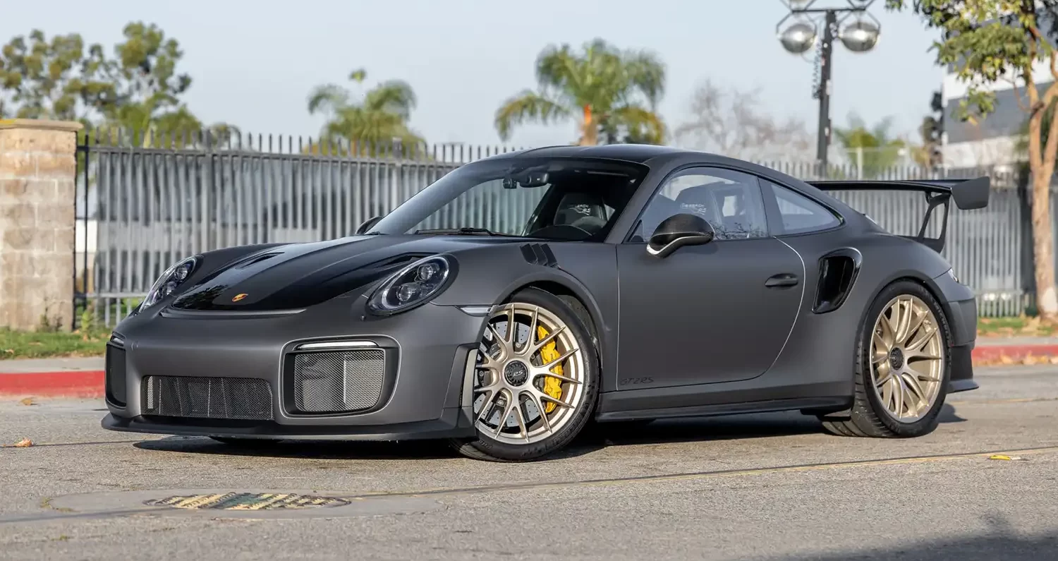 Track-Ready Titan: 2018 Porsche 911 GT2 RS Weissach